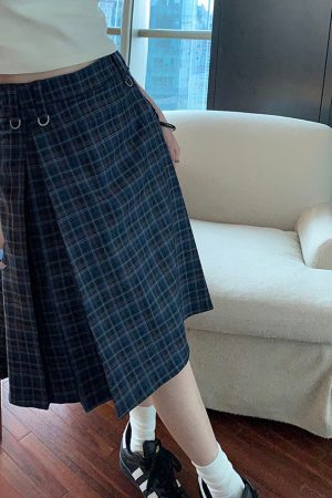 Casual Day Outfits, Easy Trendy Outfits Preppy Style Checkered Kilt Skirt