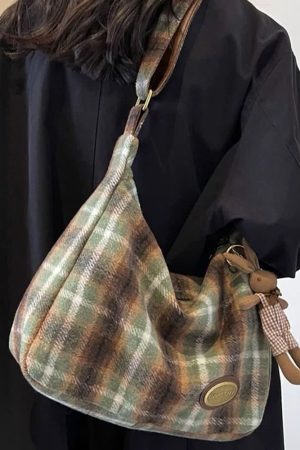 Casual Day Outfits, Easy Trendy Outfits Preppy Style Plaid Shoulder Bag