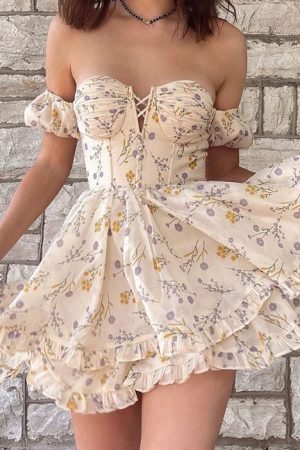 Casual Day Outfits, Easy Trendy Outfits Princess Mood Floral Dress