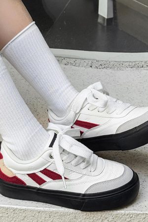 Casual Day Outfits, Easy Trendy Outfits Red Apple Sneakers