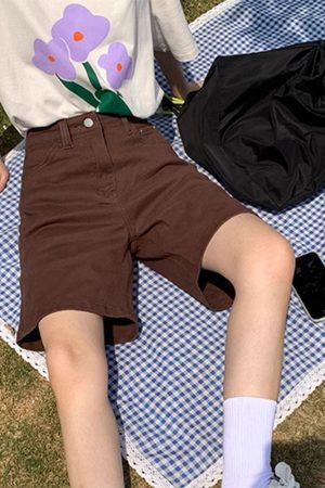 Casual Day Outfits, Easy Trendy Outfits Rule Breaker High-Rise Shorts