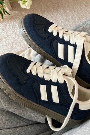 Casual Day Outfits, Easy Trendy Outfits Saturday School Sneakers in Navy