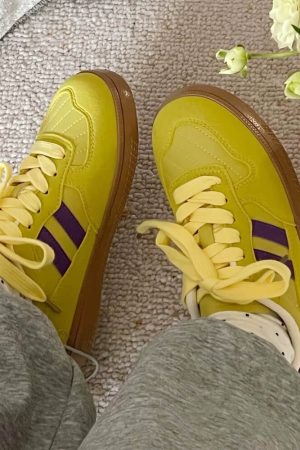 Casual Day Outfits, Easy Trendy Outfits Saturday School Sneakers in Yellow