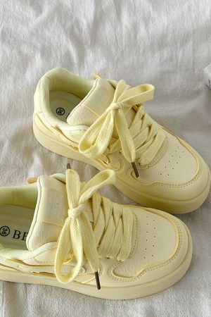 Casual Day Outfits, Easy Trendy Outfits Self Made Skater Sneakers in Yellow