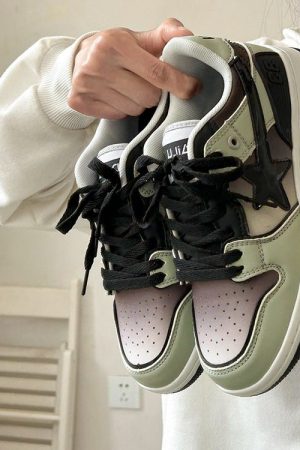 Casual Day Outfits, Easy Trendy Outfits Shooting Star Sneakers in Gradient Grey