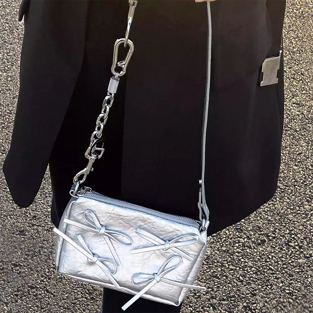 Casual Day Outfits, Easy Trendy Outfits Silver Bows Shoulder Bag Casual Day Outfits, Easy Trendy Outfits Silver Bows Shoulder Bag