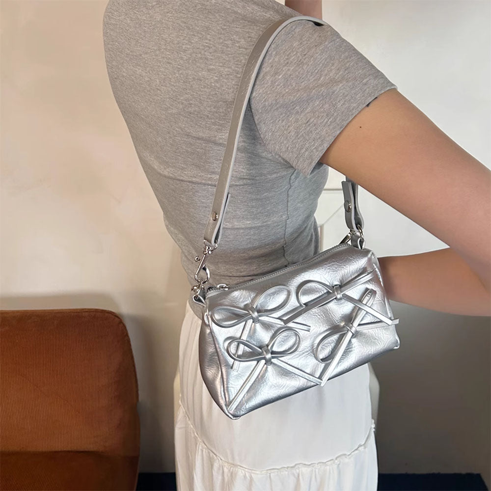 Casual Day Outfits, Easy Trendy Outfits Silver Bows Shoulder Bag Casual Day Outfits, Easy Trendy Outfits Silver Bows Shoulder Bag