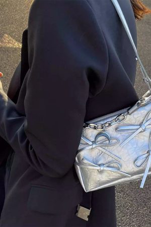 Casual Day Outfits, Easy Trendy Outfits Silver Bows Shoulder Bag