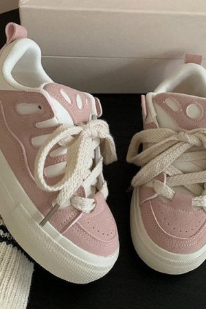 Casual Day Outfits, Easy Trendy Outfits Skater Girl Pink Sneakers