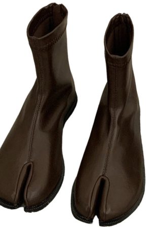 Casual Day Outfits, Easy Trendy Outfits Split Toe Tabi Flat Boots