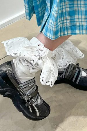 Casual Day Outfits, Easy Trendy Outfits Star Girl Ballet Sneakers