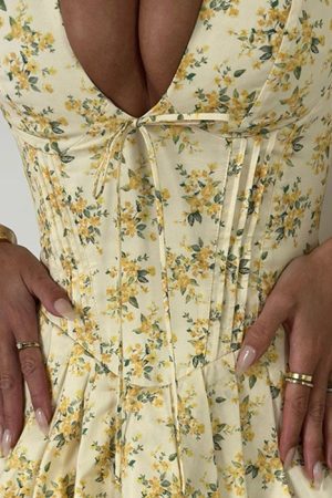 Casual Day Outfits, Easy Trendy Outfits Sunny Afternoon Cottagecore Floral Dress