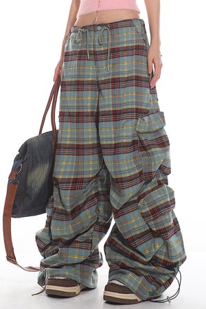 Casual Day Outfits, Easy Trendy Outfits Teen Spirit Plaid Cargo Pants