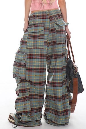 Casual Day Outfits, Easy Trendy Outfits Teen Spirit Plaid Cargo Pants