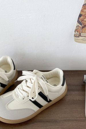 Casual Day Outfits, Easy Trendy Outfits Vacay Mode Striped Sneakers