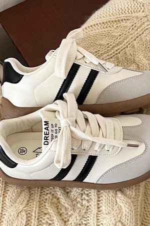 Casual Day Outfits, Easy Trendy Outfits Vacay Mode Striped Sneakers