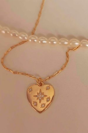 Casual Day Outfits, Easy Trendy Outfits Vintage Heart Coin Necklace