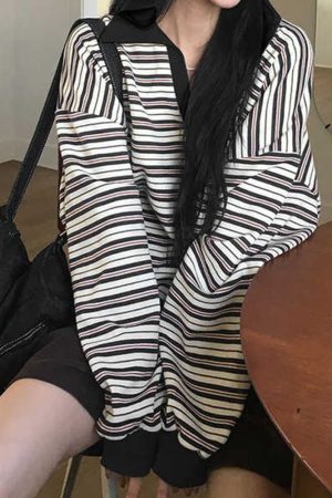 Casual Day Outfits, Easy Trendy Outfits Vintage Stripe Polo Sweatshirt
