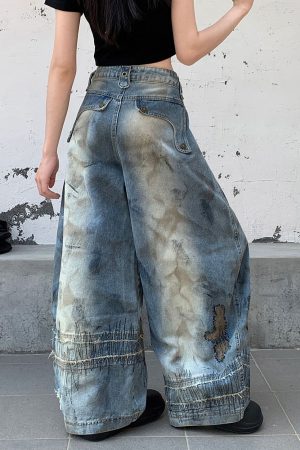 Casual Day Outfits, Easy Trendy Outfits Vintage-Style Oversized Sketch Jeans