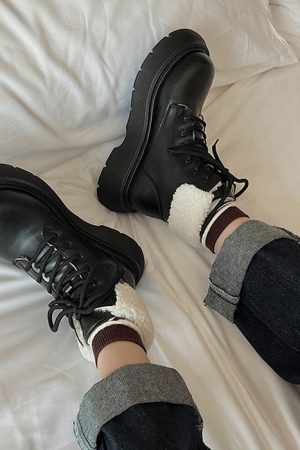 Casual Day Outfits, Easy Trendy Outfits Warm Sheepskin Ankle Boots