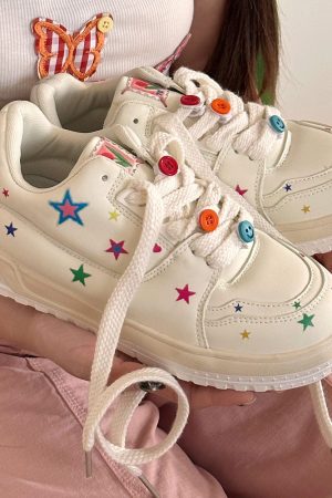 Casual Day Outfits, Easy Trendy Outfits Y2K Star Sneakers