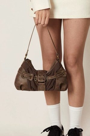 Casual Day Outfits, Easy Trendy Outfits Y2K Western Baguette Bag