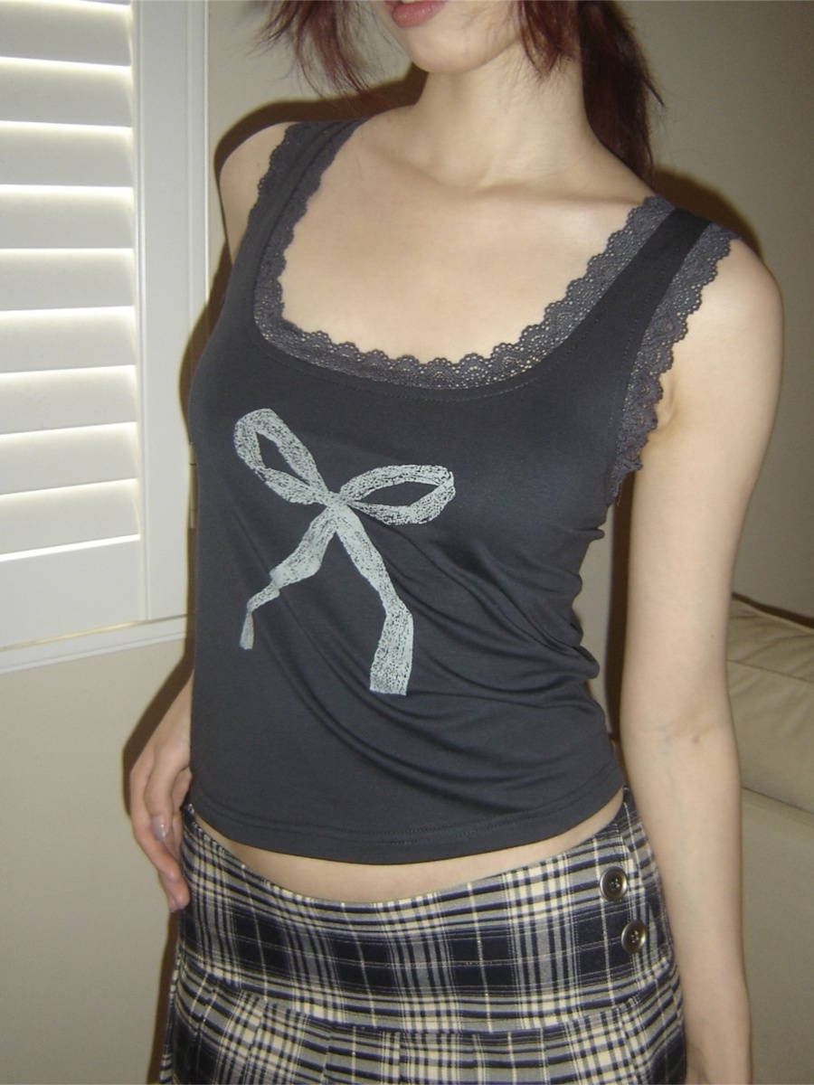 Charcoal Gray Lace Splicing Bow Slim Fit Camisole Top - 2025 Summer American Cute Style for Effortless Chic Looks Charcoal Gray Lace Splicing Bow Slim Fit Camisole Top - 2025 Summer American Cute Style for Effortless Chic Looks