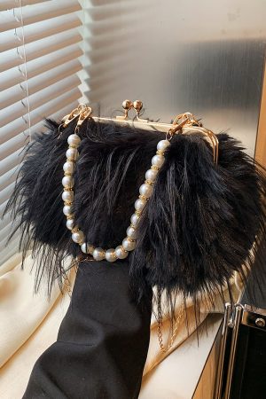 Chic Plush Shoulder Bag with Pearl Handle, Fluffy Design for Women, Spring/Summer 2025 High-End Fashion Accessory