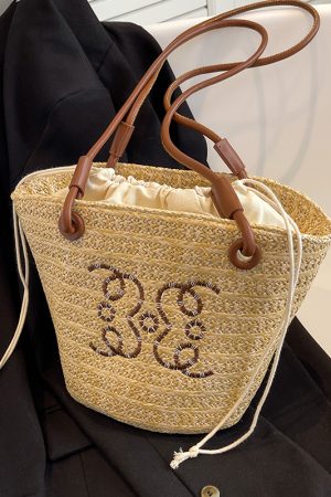 Chic Women's Summer 2025 Beach Straw Woven Shoulder Bucket Bag - Trendy Niche Fashion Accessory