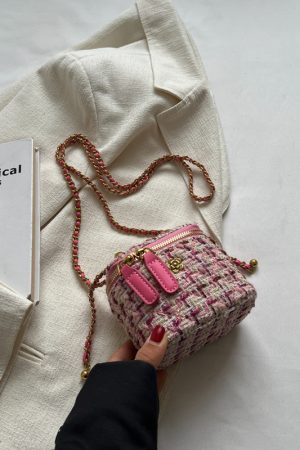 Chic Wool Mini Chain Bag for Women, 2025 Niche Box Design, Versatile Crossbody Bag for Spring and Summer Fashion
