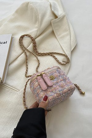 Chic Wool Mini Chain Bag for Women, 2025 Niche Box Design, Versatile Crossbody Bag for Spring and Summer Fashion