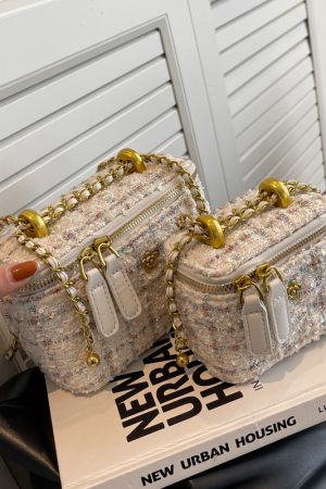 Chic Wool Mini Chain Bag for Women, 2025 Niche Box Design, Versatile Crossbody Bag for Spring and Summer Fashion