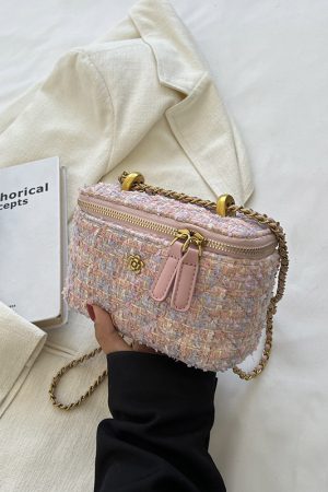 Chic Wool Mini Chain Bag for Women, 2025 Niche Box Design, Versatile Crossbody Bag for Spring and Summer Fashion