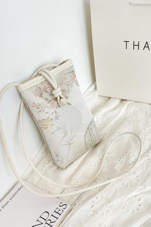 Chinese-Style Embroidered Mini Handbag for Women - 2025 Summer Fashion Small Square Crossbody Bag, Simple & Versatile