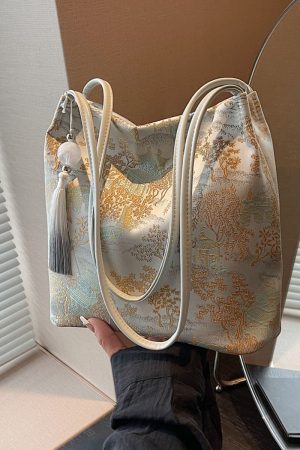 Chinese-Style Embroidered Single-Shoulder Bucket Bag for Women - 2025 Summer National Style Fashion, Large Capacity Commuting Tote