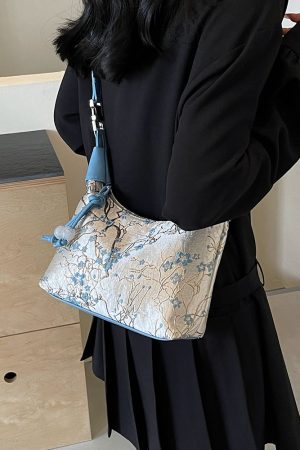 Chinese-Style Women's Handheld Pea Bag, 2025 Summer Fashion Embroidered Crossbody Shoulder Bag, National Style High-End Design