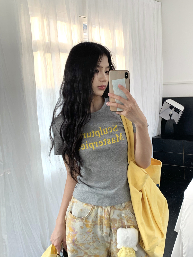 Color Block Short Sleeve T-Shirt for Women - 2025 Summer Slim Fit with Sister Letter Print, Trendy Y2K Style Color Block Short Sleeve T-Shirt for Women - 2025 Summer Slim Fit with Sister Letter Print, Trendy Y2K Style