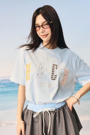 Color-Blocking Floral Patchwork Embroidered Round Neck Loose Short-Sleeve T-Shirt for Kids and Adults - Playful 90s Style