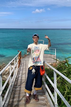 Colorful Letter Printed Short Sleeve T-Shirt for Men and Women - Casual Loose Fit Summer Minimalist Top, American Style Fashion