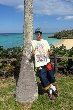 Colorful Letter Printed Short Sleeve T-Shirt for Men and Women - Casual Loose Fit Summer Minimalist Top, American Style Fashion