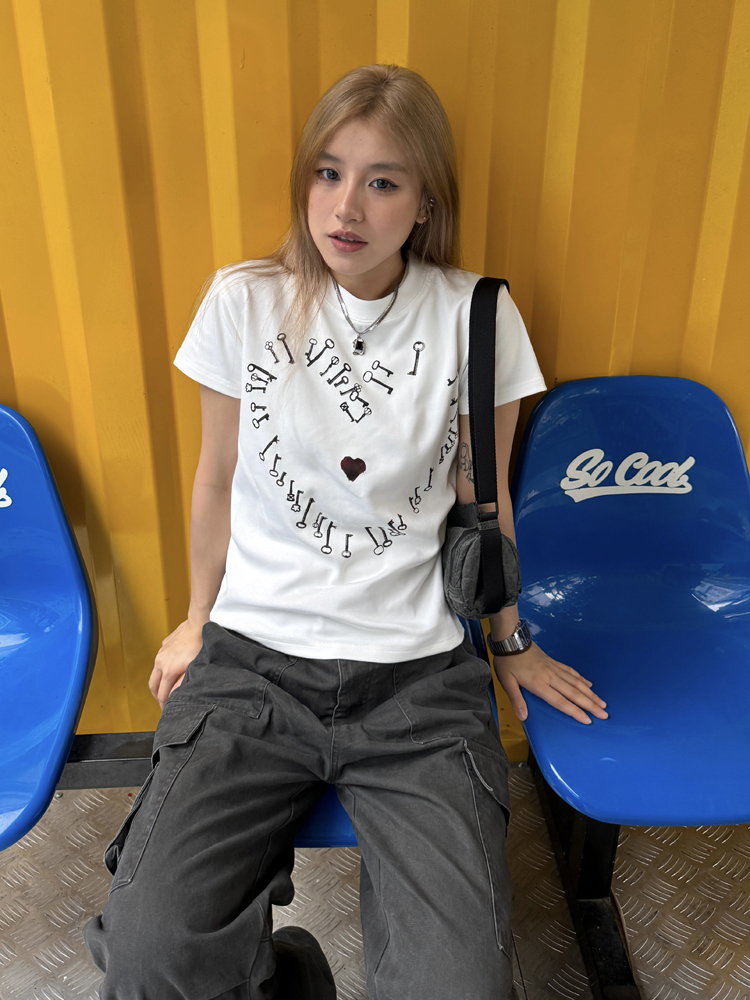 Cropped Retro Short-Sleeve T-Shirt for Women, Loose American Style Summer Streetwear Top Cropped Retro Short-Sleeve T-Shirt for Women, Loose American Style Summer Streetwear Top