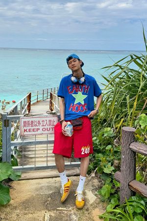 Custom American Letter Print Beach Shorts for Men and Women - Colorful Dopamine Sports Casual Loose Five-Point Shorts