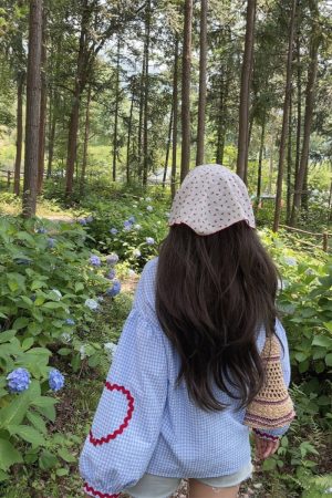 Custom Checkered Lantern Sleeve Vacation Shirt with Heart Pocket - Australian Style, Trendy Strap Design for Summer Fashion