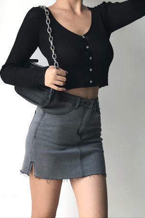 Cute Girl V-neck Single-Breasted Slim High-Waist Long Sleeve Sun Protection Cardigan - Thin Knitted Sweater for Spring 90s Y2K Style
