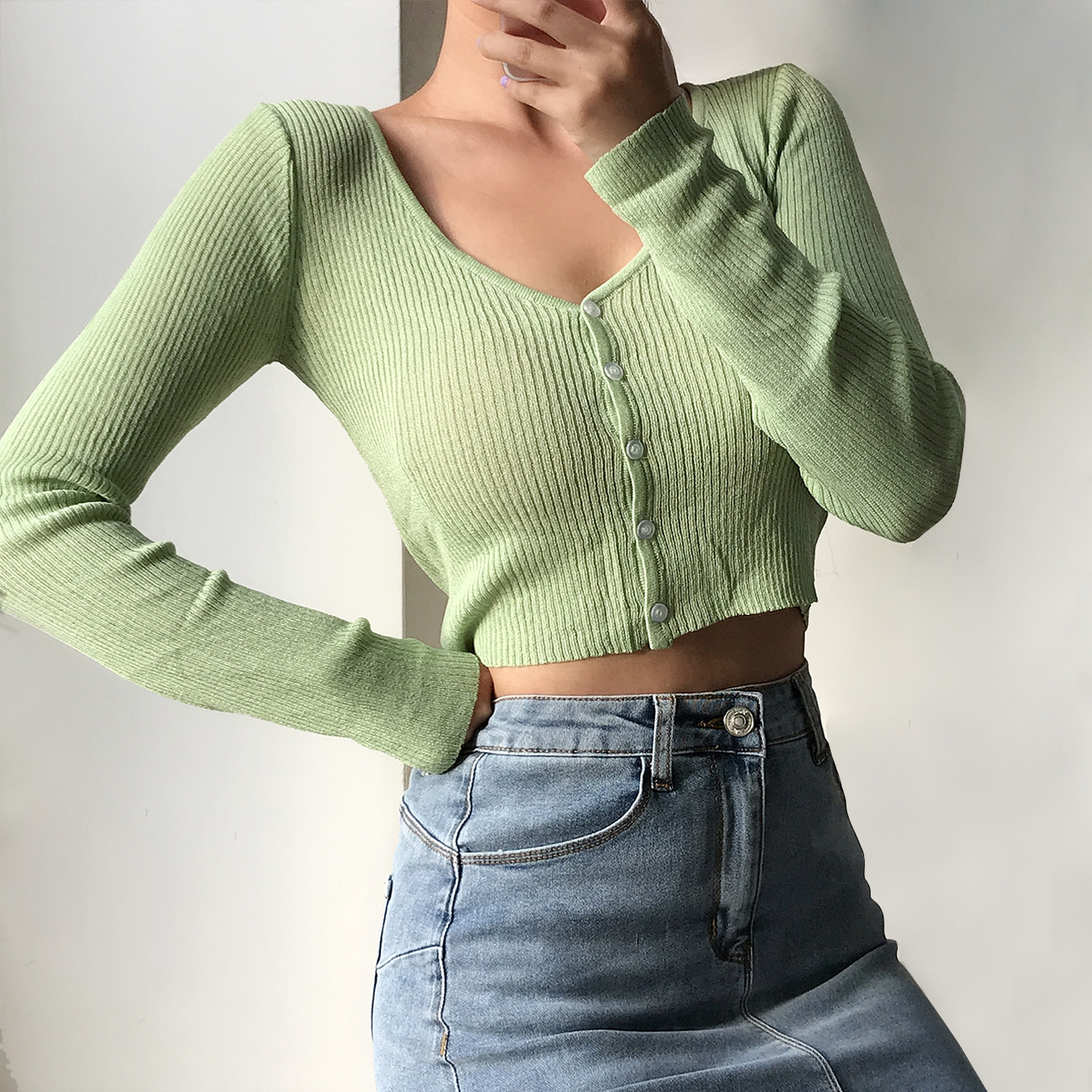 Cute Girl V-neck Single-Breasted Slim High-Waist Long Sleeve Sun Protection Cardigan - Thin Knitted Sweater for Spring 90s Y2K Style Cute Girl V-neck Single-Breasted Slim High-Waist Long Sleeve Sun Protection Cardigan - Thin Knitted Sweater for Spring 90s Y2K Style