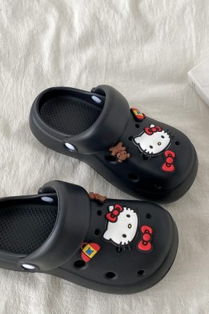 Cute Kitty Cat Hole Shoes for Women - Summer 2025 Thick Bottom Non-Slip Closed-Toe Slippers for Outdoor Y2K Style