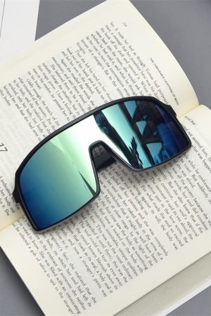 Cyberpunk Oversized Colorful Sunglasses for Men and Women - Trendy Futuristic Style for Skiing, Cycling, and Outdoor Activities