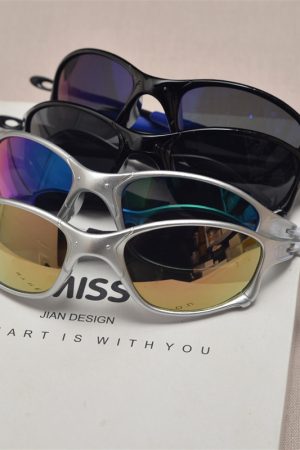 Cyberpunk Ultra-Small Laser Sunglasses for Men and Women - Futuristic Style for Cycling, Driving, Hip-Hop, and Parties