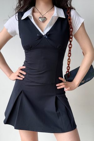Deep V-Neck Waist-Cinching A-Line Tank Dress - Pleated Short Skirt in European American College Style for Summer