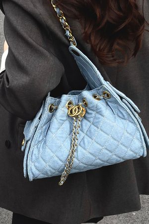 Diamond-Pattern Chain Small Bucket Bag - Trendy 2025 Summer Women's Drawstring Shoulder Bag with Large Capacity